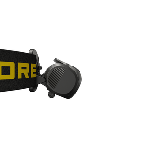 Nitecore HA11 Torcia frontale ultraleggera da 240 lumen con doppia sorgente luminosa bianca e rossa alimentata da una singola batteria AA o Li-Ion. ideale per trekking e trail running