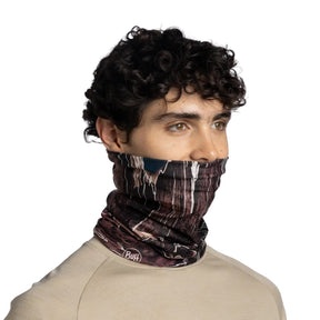 Buff Coolnet UV Neckwear Insect Shield TEROY MULTI scaldacollo multifunzionale repellente per insetti con protezione solare UPF 50+. Fascia elastica traspirante senza cuciture con logo visibile, ideale per trekking e attività all'aperto.