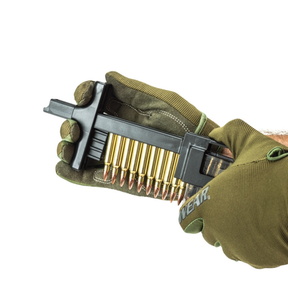 ETS C.A.M. Universal Loader for Rifle Carichino universale ultrarapido compatibile con un'ampia gamma di caricatori per fucili sportivi e tattici consente di caricare munizioni direttamente dalle scatole o sfuse riducendo i tempi di preparazione in poligono
