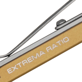 Extrema Ratio ANT Urban SF: Coltello chiudibile EDC compatto con lama sheepfoot in acciaio Bohler N690. Versione Urban caratterizzata da impugnatura in alluminio anticorodal anodizzato. Sistema di chiusura Frame Lock e struttura ultra-leggera per porto quotidiano.