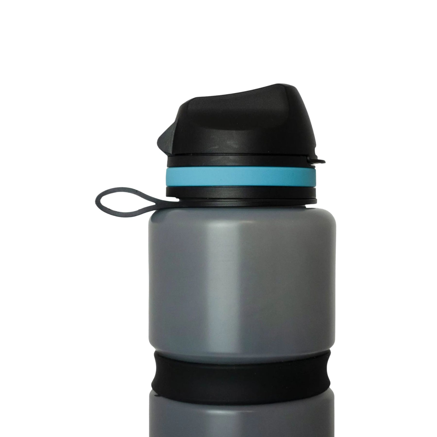 Water-to-Go Eco Active Bottle 75 cl borraccia filtrante con sistema di purificazione avanzato cinturino da polso integrato e chiusura di sicurezza ideale per attività outdoor escursionismo e sport.