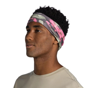 Buff Coolnet UV Neckwear PEKLY CHOMP MULTI scaldacollo multifunzionale con protezione solare UPF 50+ ideale per attività all'aperto, corsa e trekking. Fascia elastica traspirante senza cuciture con logo visibile, perfetta per lo sport in estate.