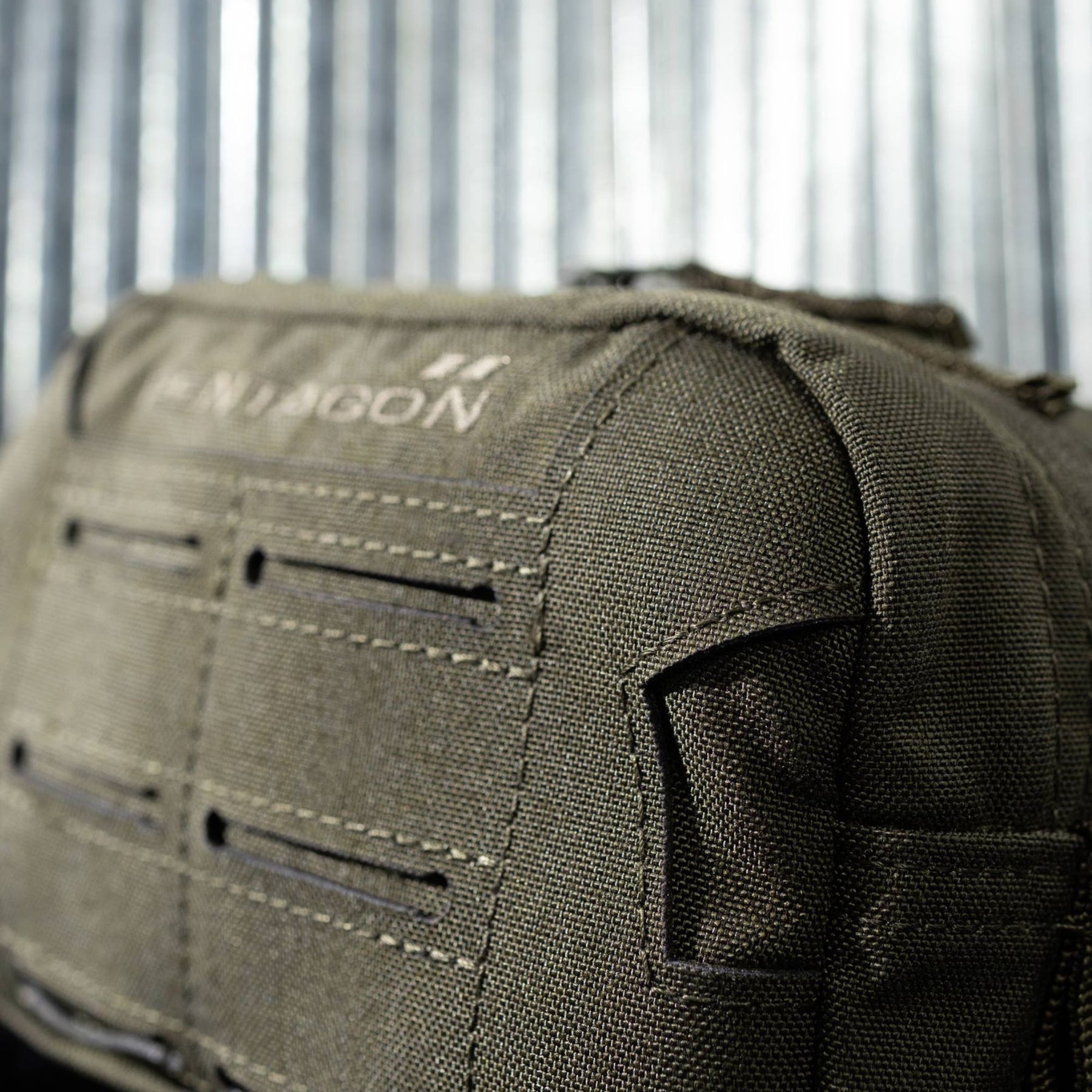 Pentagon Elpis Utility Pouch 15x10 Tasca Multifunzionale in Cordura 500D con Sistema MOLLE Laser Cut Cerniere YKK a Due Vie e Tasca Interna in Mesh Accessorio Tattico Modulare per Zaino o Cintura