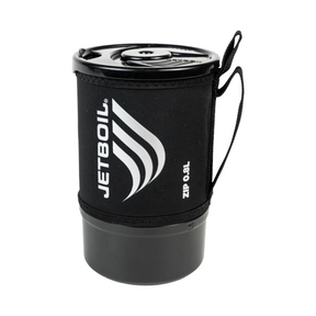 Jetboil Zip Fast Boil System, fornello a gas per campeggio e trekking, sistema di cottura personale rapido, tazza da 0.8L con coibentazione nera e stabilizzatore arancione, SU BACKPACCO.IT