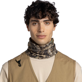 Buff Coolnet UV Neckwear REALTREE APX scaldacollo multifunzionale con protezione solare UPF 50+ ideale per attività all'aperto, corsa e trekking. Fascia elastica traspirante senza cuciture con logo visibile, perfetta per lo sport in estate.