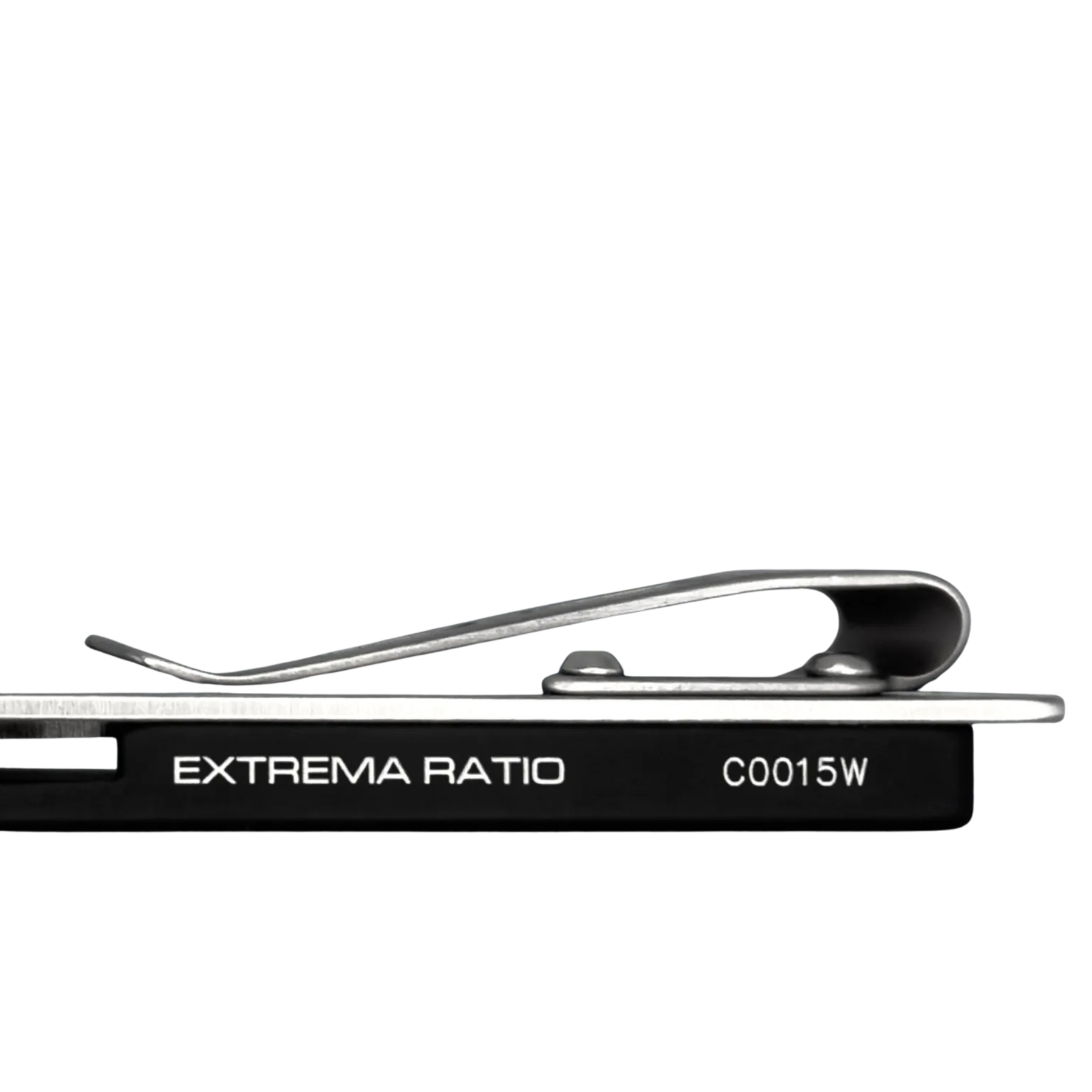 Extrema Ratio ANT Urban SF: Coltello chiudibile EDC compatto con lama sheepfoot in acciaio Bohler N690. Versione Urban caratterizzata da impugnatura in alluminio anticorodal anodizzato. Sistema di chiusura Frame Lock e struttura ultra-leggera per porto quotidiano.