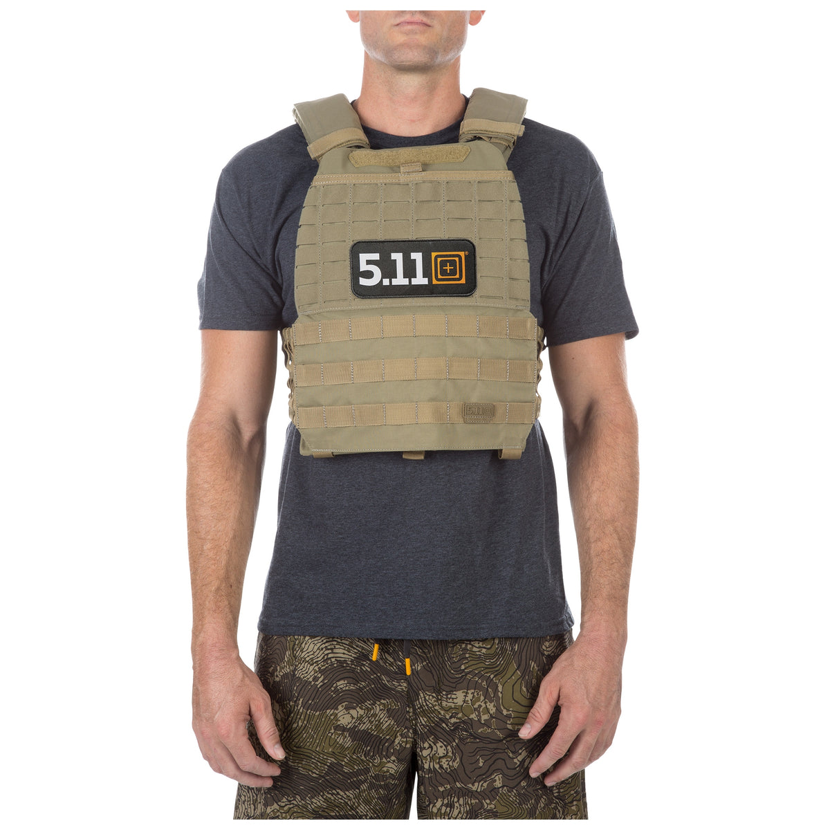 5.11 SCOPE LARGE, patch stampata con logo distintivo, pensata per abbigliamento tattico e accessori, disponibile su backpacco.it