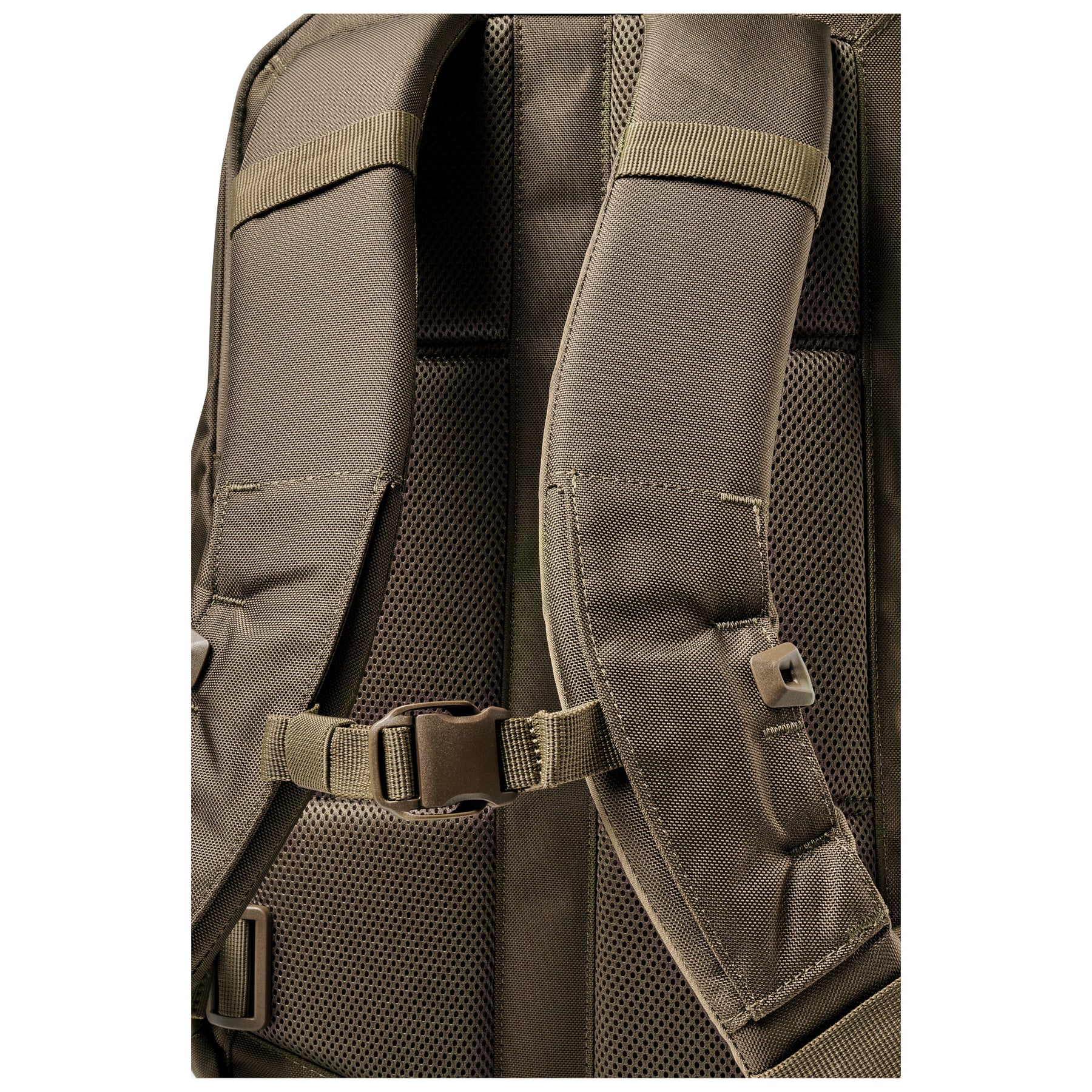 5.11 Tactical LVC12 Backpack zaino tattico low profile da 21 litri con scomparto CCW ad accesso rapido, tasca porta pc o piastra balistica, apertura a 270 gradi e tasca laterale elastica per borraccia, ideale per uso quotidiano ed EDC