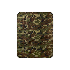 5.11 CLOUDSTRYKE Blanket - Coperta multiuso convertibile con motivo mimetico, ideale per campeggio, outdoor e uso tattico, su backpacco.it