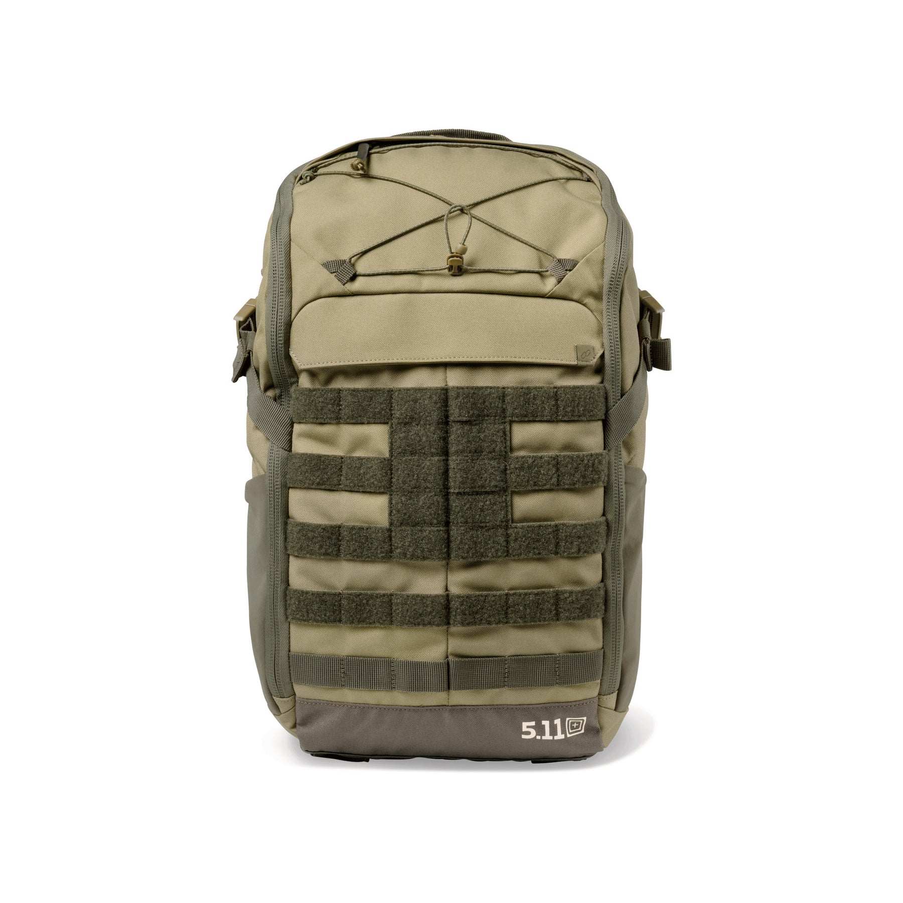 5.11 Maverick Backpack 25 Zaino tattico da 25 litri con sistema MOLLE frontale e pannelli a strappo per personalizzazione. Caratterizzato da un design Center Line per la distribuzione del carico, ampi scomparti interni organizzati e tasca laterale elasticizzata, ideale per uso EDC, outdoor o operativo.