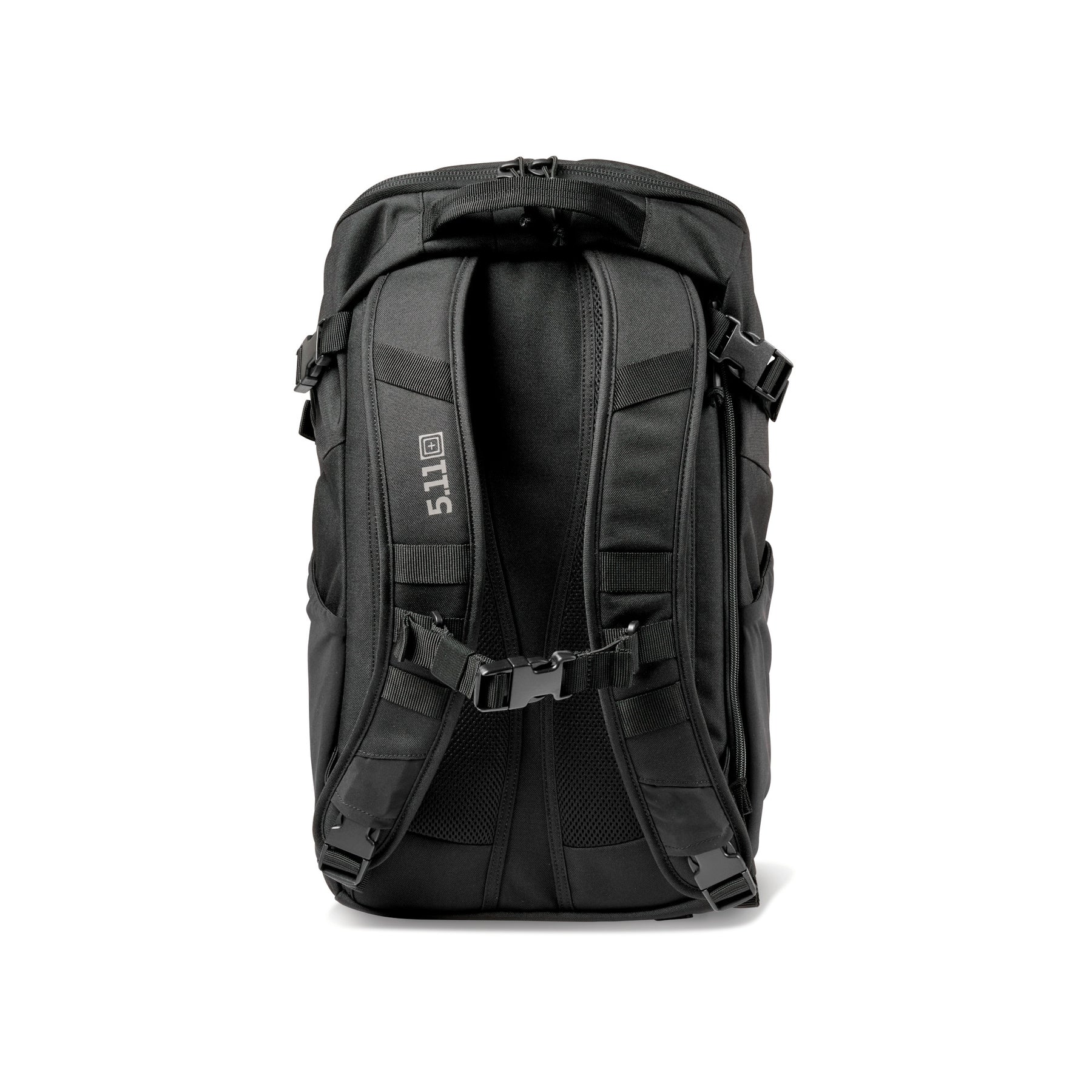5.11 MVR 35L Backpack Zaino tattico modulare con design Center Line per bilanciamento del carico. Realizzato in poliestere 900D resistente alle abrasioni con apertura principale a 270 gradi, pannello posteriore ventilato in HDPE e tasche interne dedicate per organizzazione rapida.