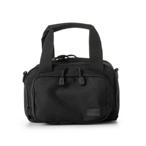 Borsa tattica 5.11 Small Kit Bag da 8 litri**, di colore nero, compatta e versatile per il trasporto di attrezzatura (Field Tested), con doppia maniglia superiore e tracolla a D per il trasporto