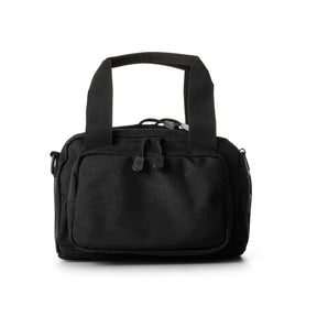 Borsa tattica 5.11 Small Kit Bag da 8 litri**, di colore nero, compatta e versatile per il trasporto di attrezzatura (Field Tested), con doppia maniglia superiore e tracolla a D per il trasporto