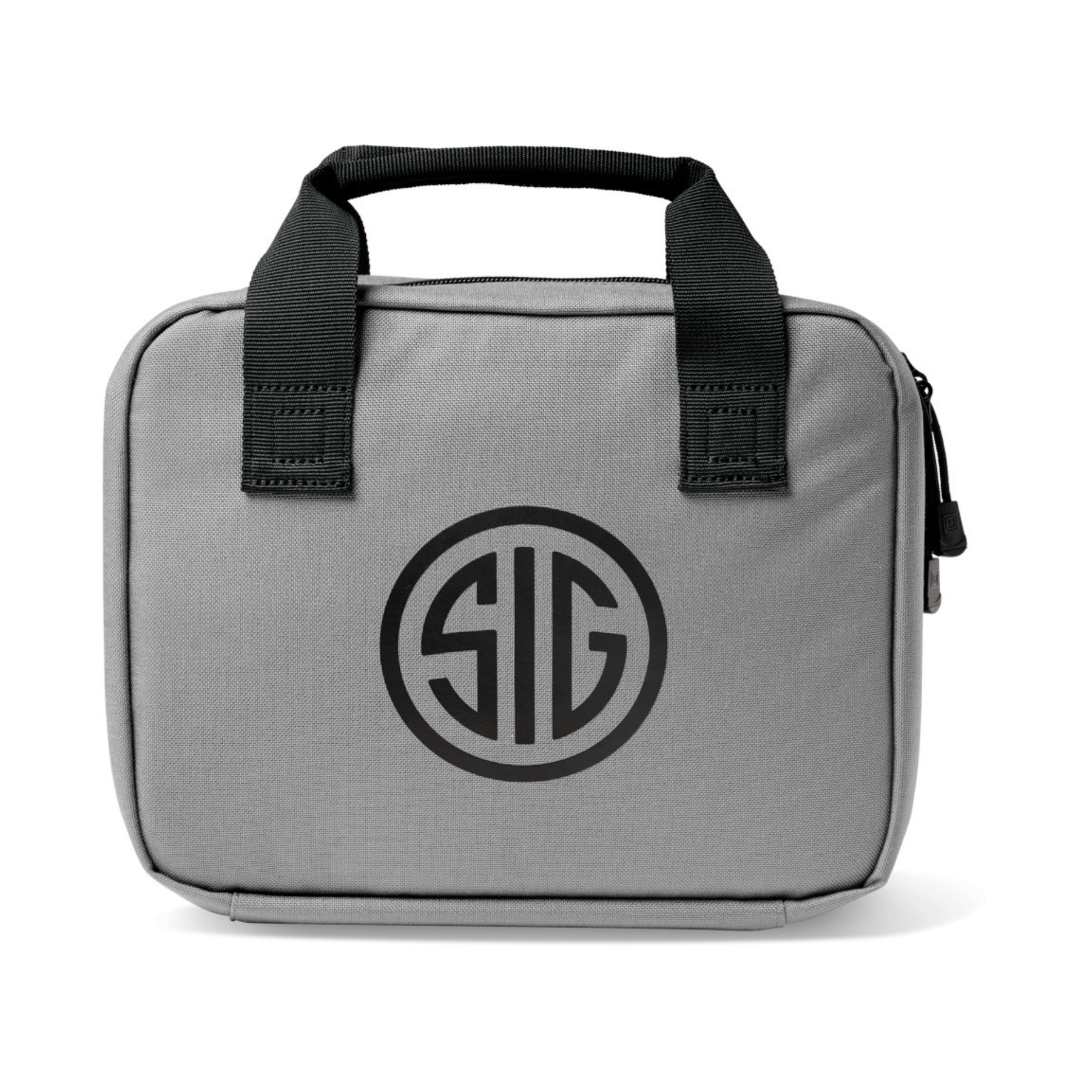 5.11 Tactical Double Pistol Case edizione SIG Sauer. Valigetta imbottita in Nylon 1050D progettata per il trasporto sicuro di due pistole e caricatori. Dotata di maniglie rinforzate, zip YKK perimetrale e apertura completa a 180 gradi per accesso rapido in poligono.