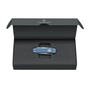 VICTORINOX | CLASSIC SD ALOX LIMITED EDITION 2026 - Multiuso in edizione limitata - BackPacco - BP-VICTORINOX-0.6221.L26