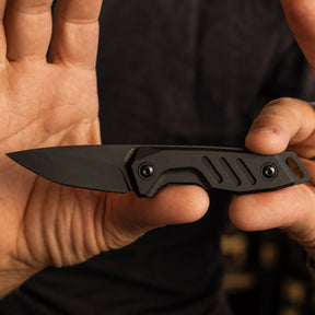 Extrema Ratio BFK NANO coltello a lama fissa neck knife compatto con lama drop point in acciaio, guancette ergonomiche sagomate e foro passante per cordino da porto al collo o EDC tattico