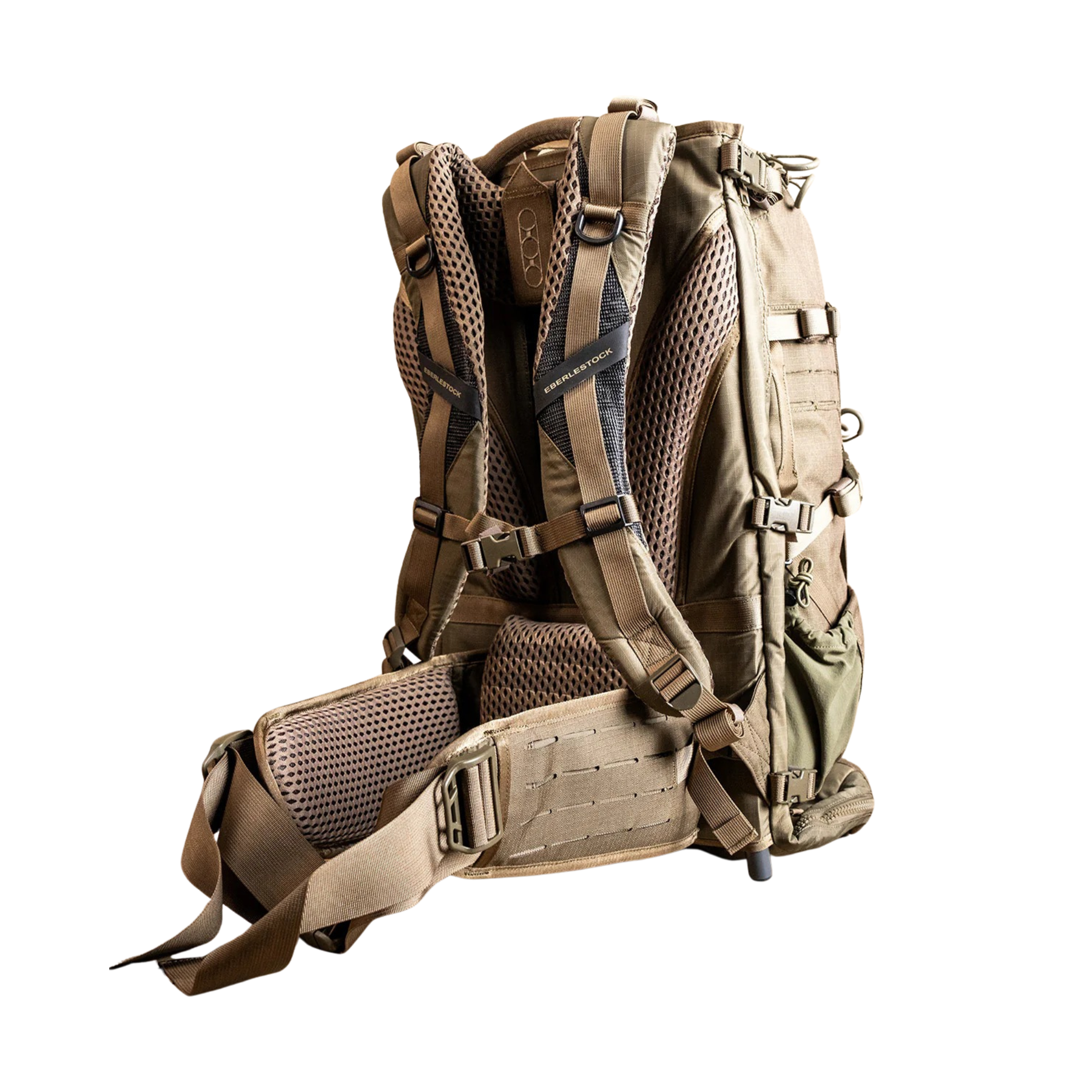 Eberlestock Spectre: Zaino tecnico per fucile da 50.8 litri progettato per massimizzare la leggerezza senza compromettere la resistenza. Realizzato con materiali d'avanguardia, presenta un sistema di sospensione regolabile, accesso multiplo al vano principale e pannelli esterni MOLLE laser-cut per l'espansione del carico. Ideale per missioni a lungo raggio e spedizioni outdoor che richiedono versatilità e organizzazione superiore.