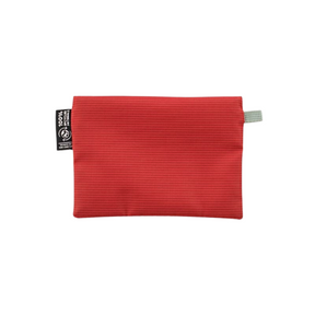 ARVA Upcyclé Wallet portafoglio ultraleggero con zip, design minimal e struttura resistente, ideale per uso quotidiano e viaggi, su backpacco.it