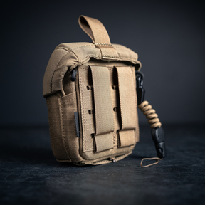 Pouch tattica foderata Eberlestock MAG-FREE Rangefinder Pouch, custodia per telemetro o piccoli accessori, chiusura rapida e sicura, con cordino di ritenzione e passante per cintura o MOLLE