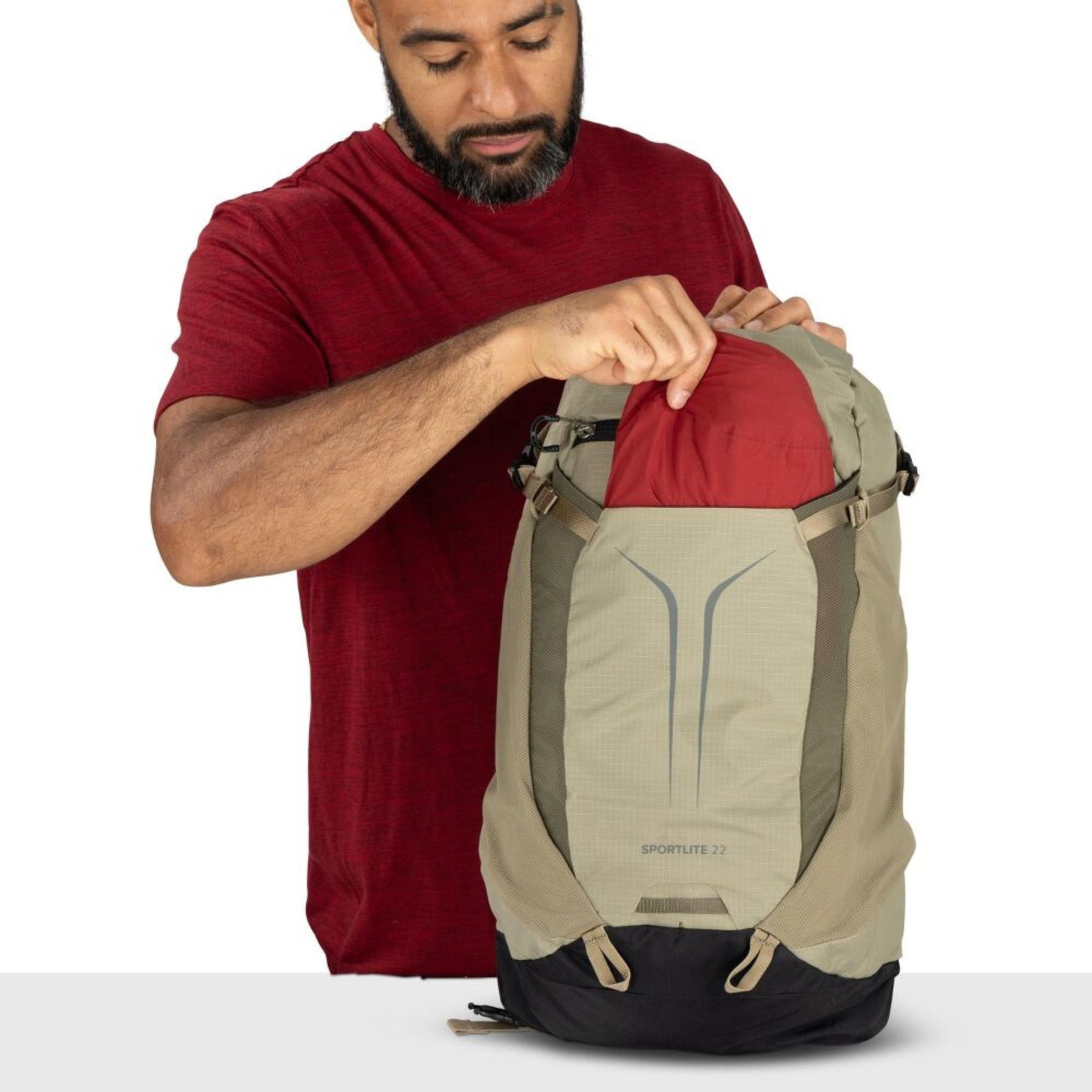 Osprey Sportlite 22 zaino da trekking e outdoor da 22 litri con tasca frontale elastica spallacci traspiranti e cintura lombare imbottita ideale per escursioni giornaliere collezione 2026