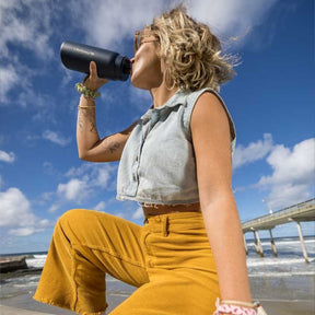LIFESTRAW | GO SERIES STAINLESS STEEL - Borraccia filtrante isolata - BackPacco - BP-LIFESTRAW-LGV425BKWW