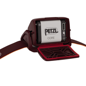 Petzl Actik Core torcia frontale ricaricabile 625 lumens, lampada da testa ibrida per trail running, trekking e attività outdoor ad alta intensità, su backpacco.it