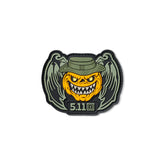 Patch in PVC 5.11 Pumpkin Boonie con zucca malvagia, ali da pipistrello e cappello verde - accessorio tattico Halloween su Backpacco.it