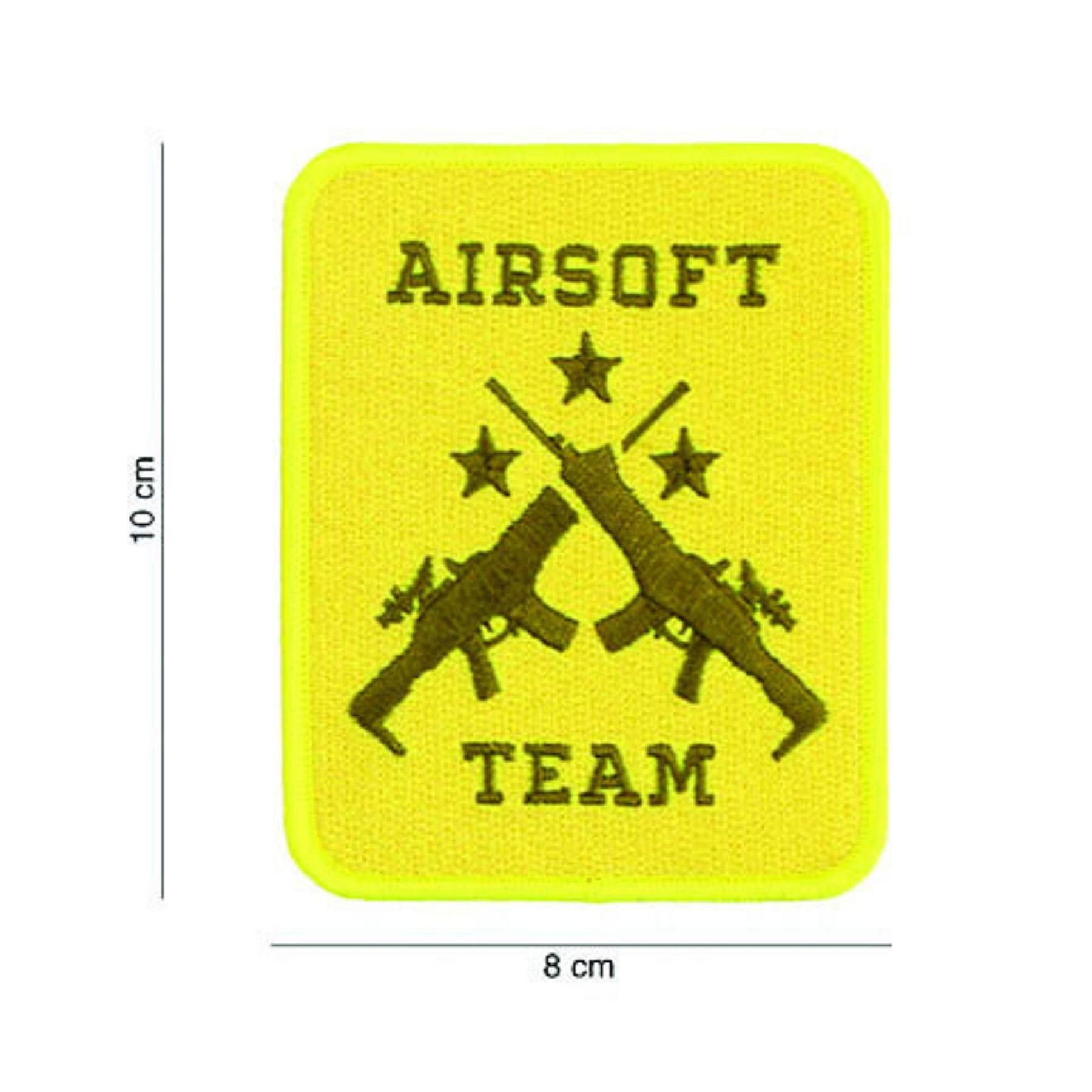 101 INC Airsoft Team Patch tattica disponibile in versione PVC  con retro in velcro o ricamata termoadesiva  caratterizzata da design con due fucili incrociati tre stelle e scritte Airsoft Team in rilievo ideale per softair e personalizzazione di zaini o abbigliamento.