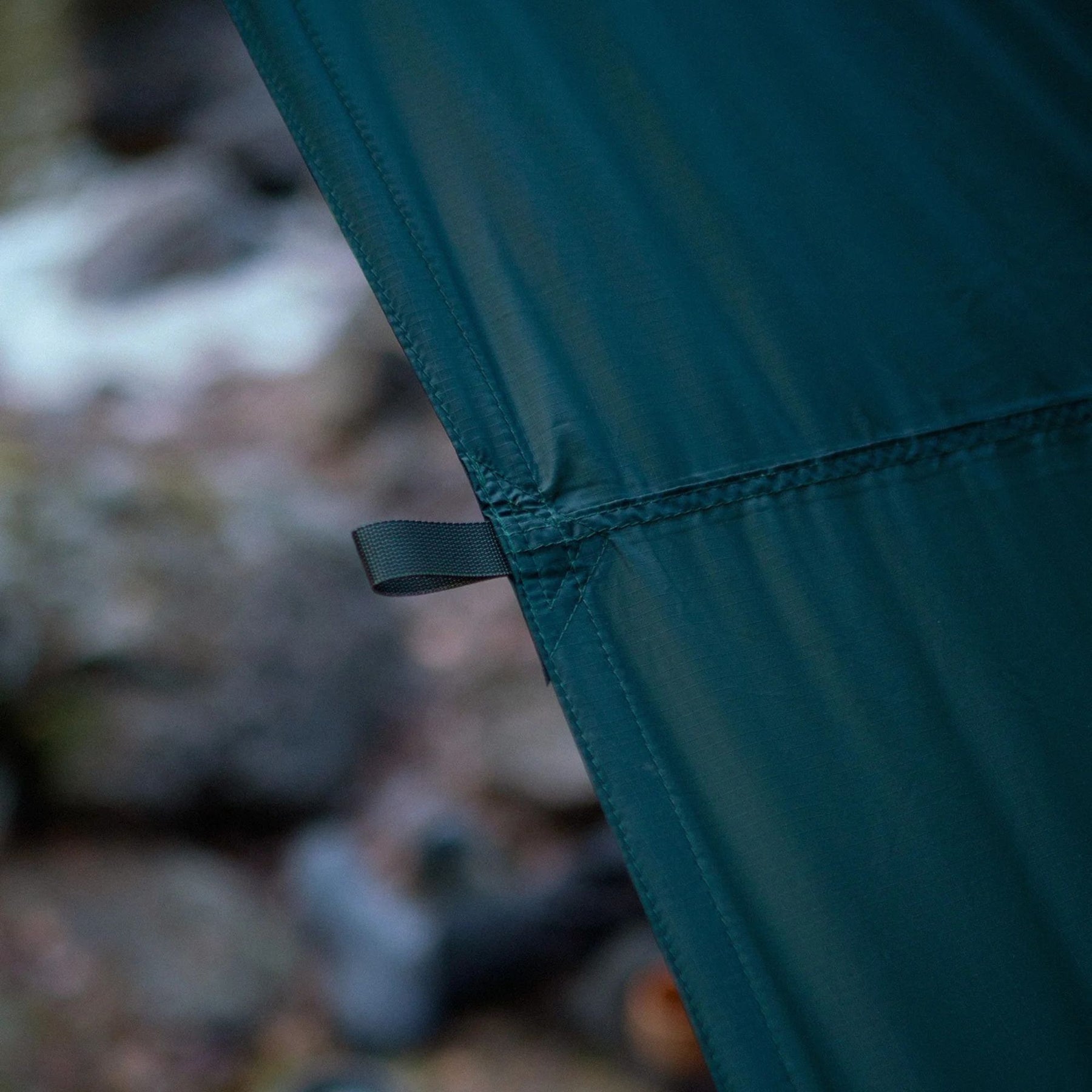 Savotta Laavu Tarp 275 x 275 telo da campeggio e sopravvivenza montato a capanna per rifugio outdoor e bushcraft