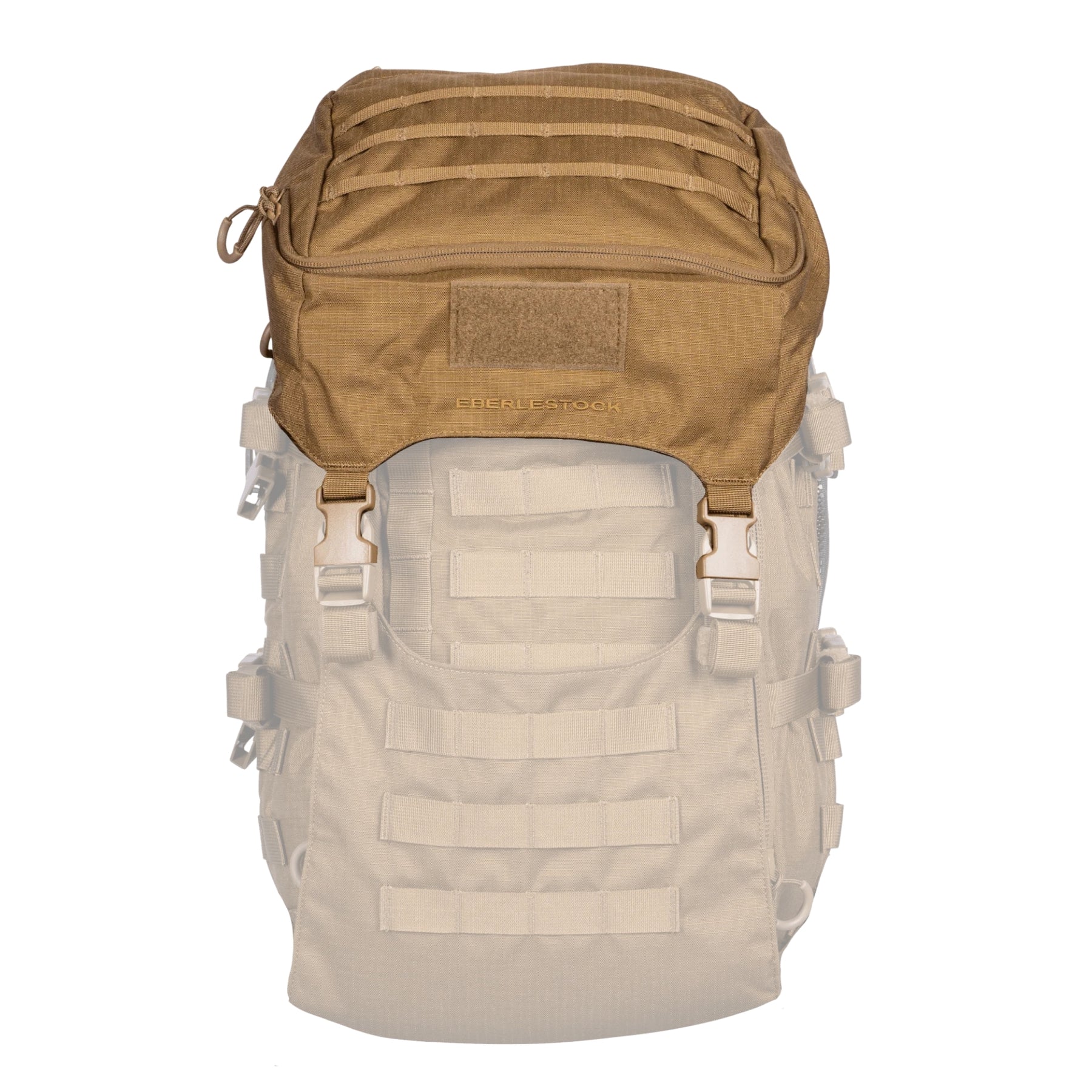 Eberlestock Mission Lid tasca superiore di espansione per sistema EMOD installata sulla parte alta di uno zaino compatibile. Il modulo mostra passanti MOLLE frontali, un inserto in velcro per patch e fibbie a sgancio rapido per l'integrazione e la regolazione del carico.
