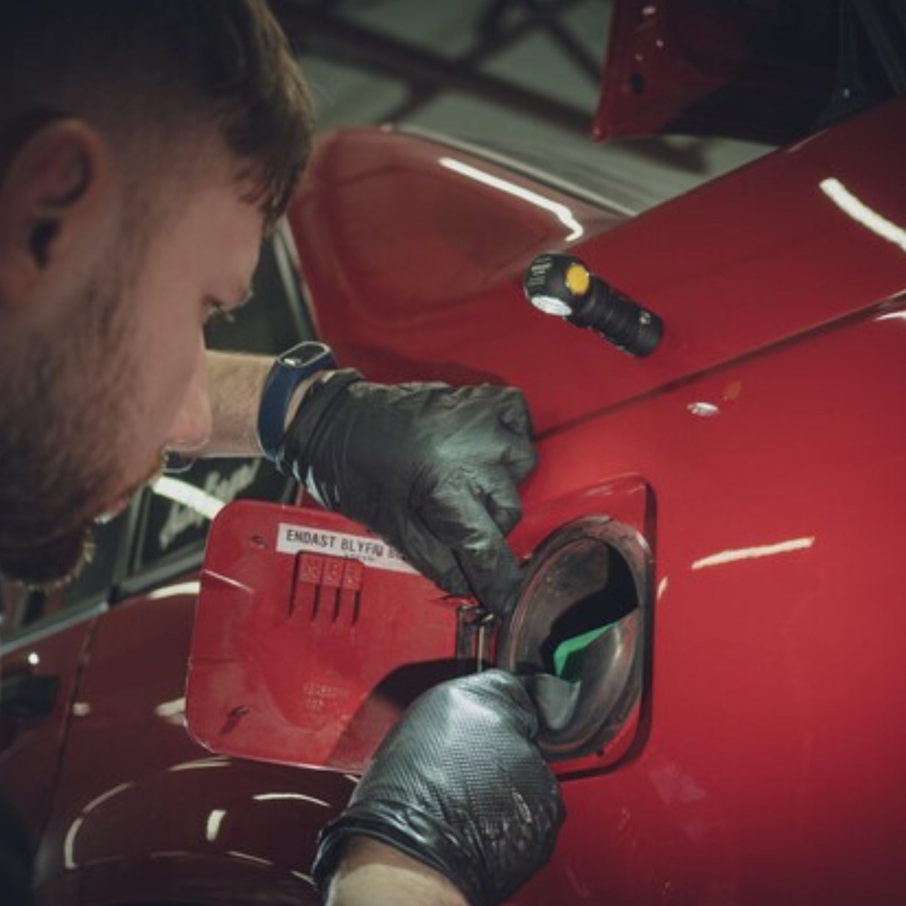 ARMYTEK | WIZARD C1 PRO - Torcia frontale / palmare - BackPacco - BP-ARMYTEK-F09001PC