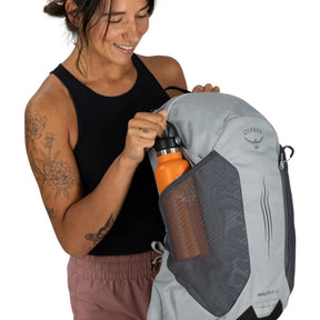 Osprey Hikelite LT 22 zaino da 22 litri ultraleggero per escursionismo e trekking con schienale ventilato tasche laterali in rete e spallacci ergonomici regolabili ideale per outdoor e camminate in montagna