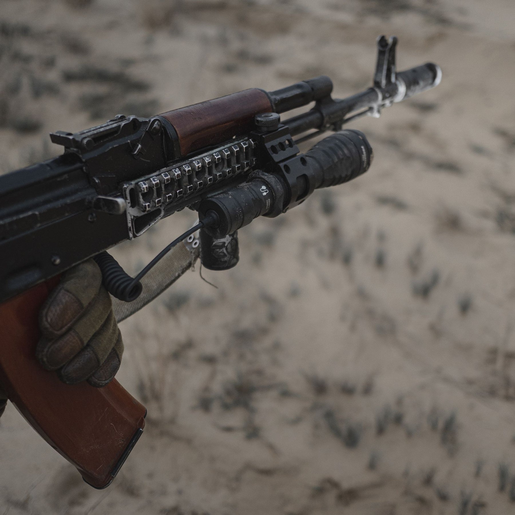 ARMYTEK | AWM - 06 - Supporto Picatinny ravvicinato per torce - BackPacco - BP-ARMYTEK-A00906