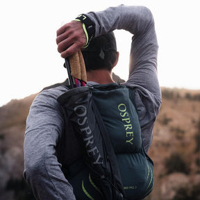 Osprey Duro Dyna Pro Running Pole Quiver custodia per bastoncini da trail running in tessuto tecnico con sistema di aggancio e coulisse