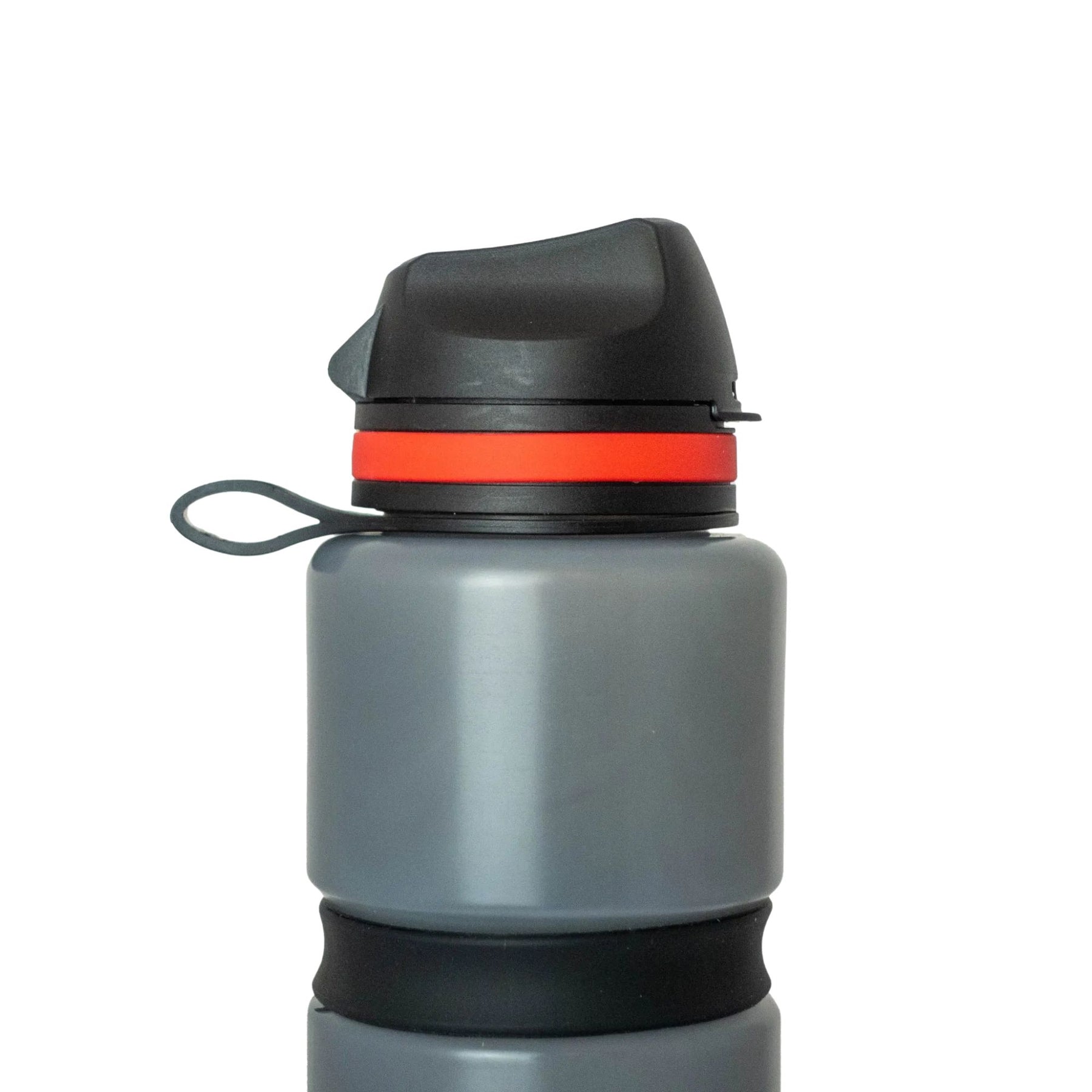 Water-to-Go Eco Active Bottle 75 cl borraccia filtrante con sistema di purificazione avanzato cinturino da polso integrato e chiusura di sicurezza ideale per attività outdoor escursionismo e sport.
