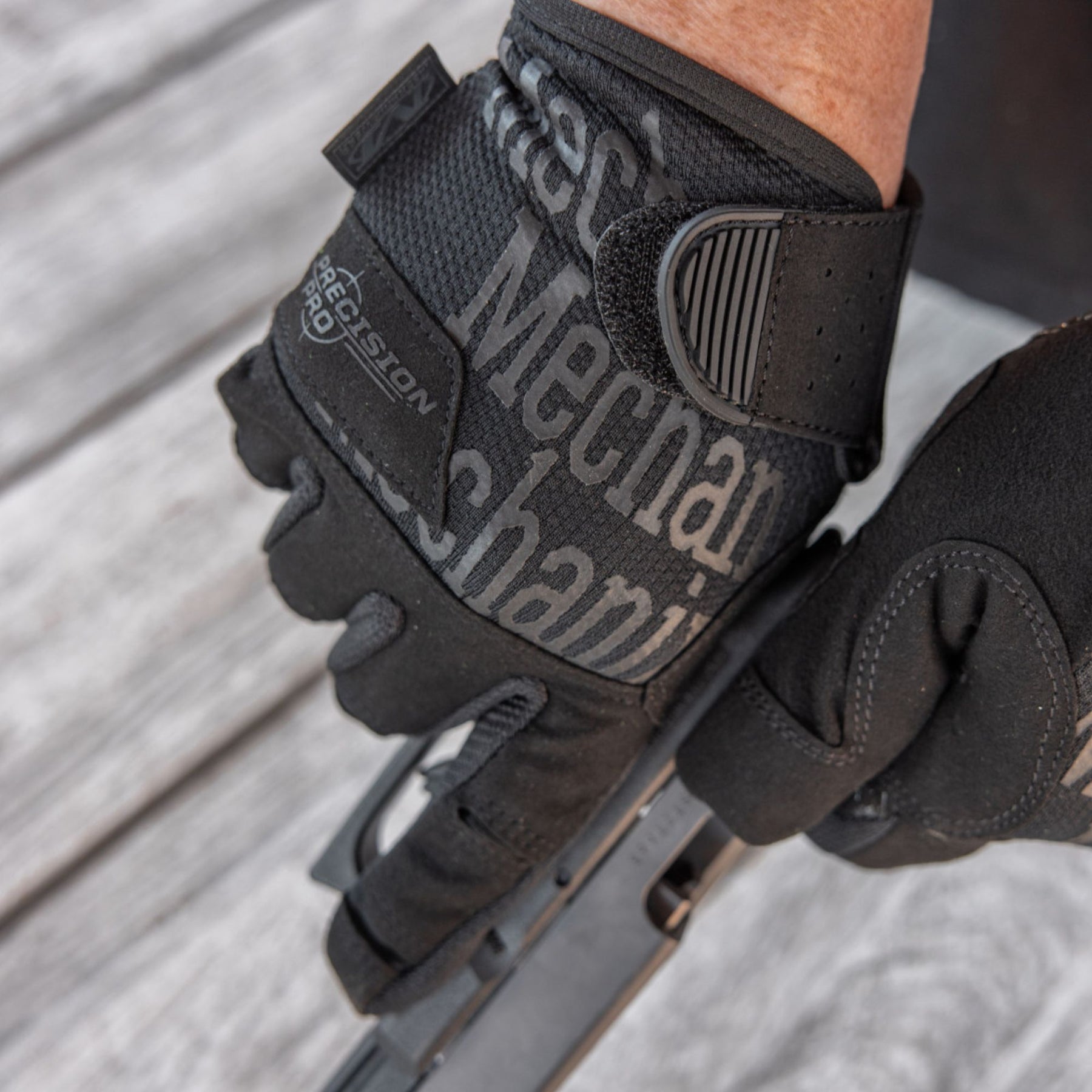 MECHANIX | TACTICAL HIGH DEXTERITY GRIP COVERT - Guanti tattici antiscivolo