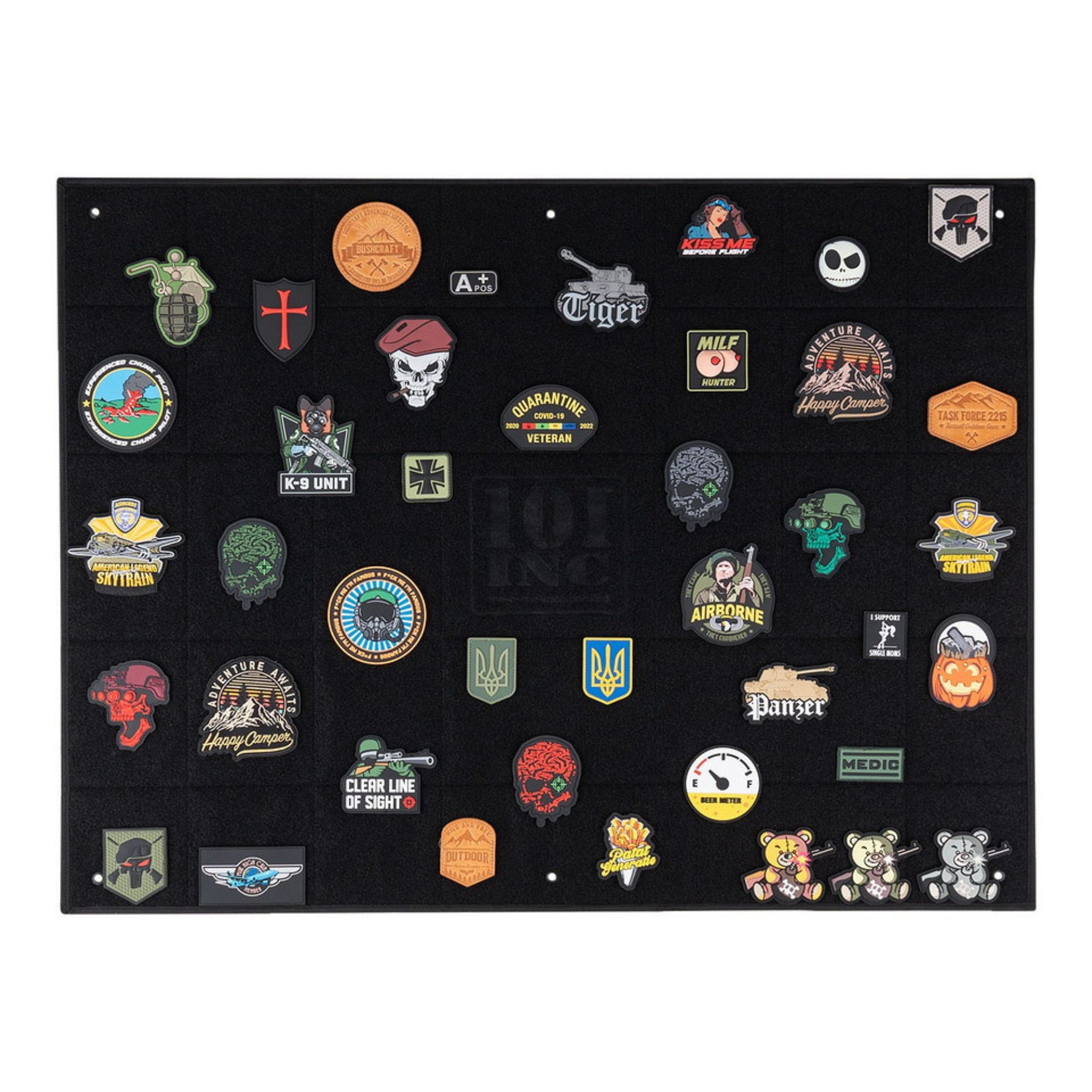 101 INC Patch Wall espositore in velcro per patch con  occhielli  per il fissaggio a parete ideale per organizzare ed esporre collezioni di patch