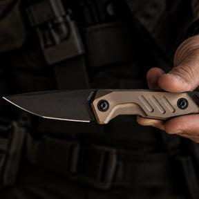 Extrema Ratio BFK NANO coltello a lama fissa neck knife compatto con lama drop point in acciaio, guancette ergonomiche sagomate e foro passante per cordino da porto al collo o EDC tattico