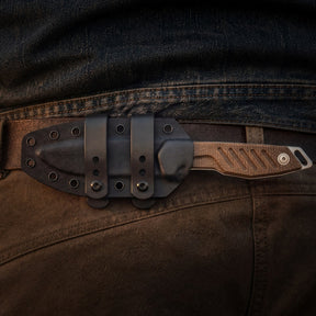 Extrema Ratio BFK Pixel coltello a lama fissa compatto con profilo tanto modificato,  impugnatura ergonomica scanalata e passante per cordino ideale per everyday carry tattico
