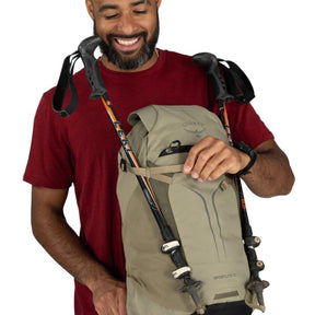 Osprey Sportlite 22 zaino da trekking e outdoor da 22 litri con tasca frontale elastica spallacci traspiranti e cintura lombare imbottita ideale per escursioni giornaliere collezione 2026