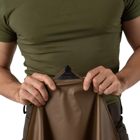 Poncho antipioggia Helikon-Tex Lightweight Poncho, ultraleggero e impermeabile, utilizzabile come telo, riparo o telo per amaca, con cappuccio regolabile e bottoni a pressione laterali