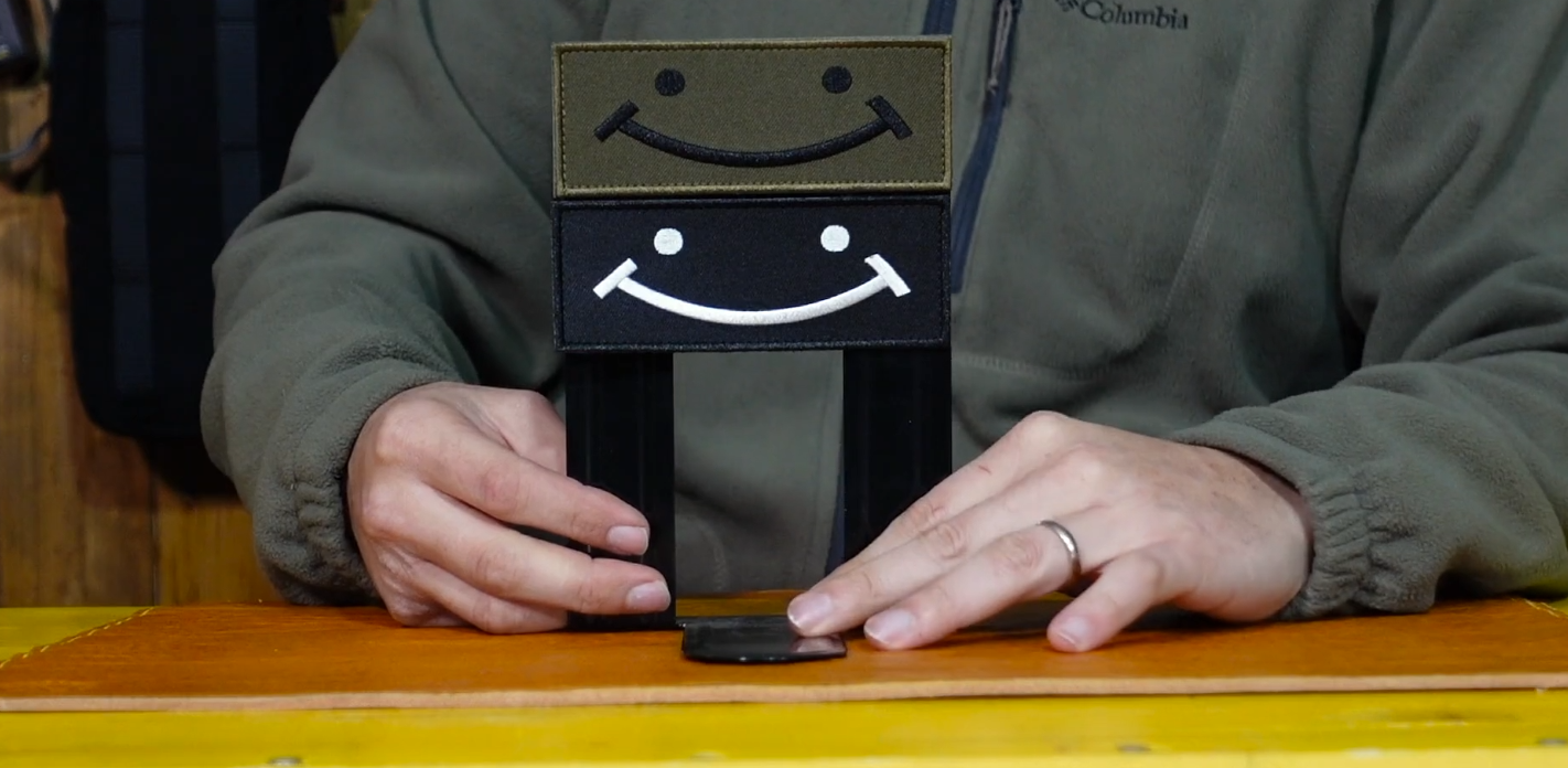 copertina del video dove Paolo di Backpacco mostra le savotta happy patch