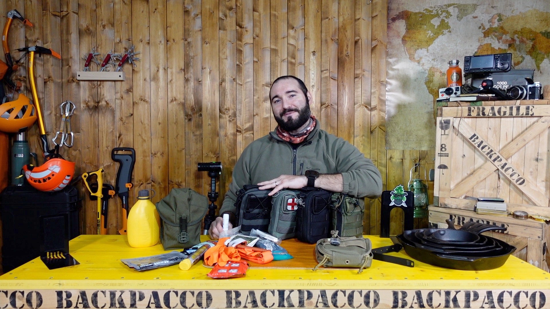 Copertina del video dove Paolo di Backpacco spiega la FR-1 di Maxpedition