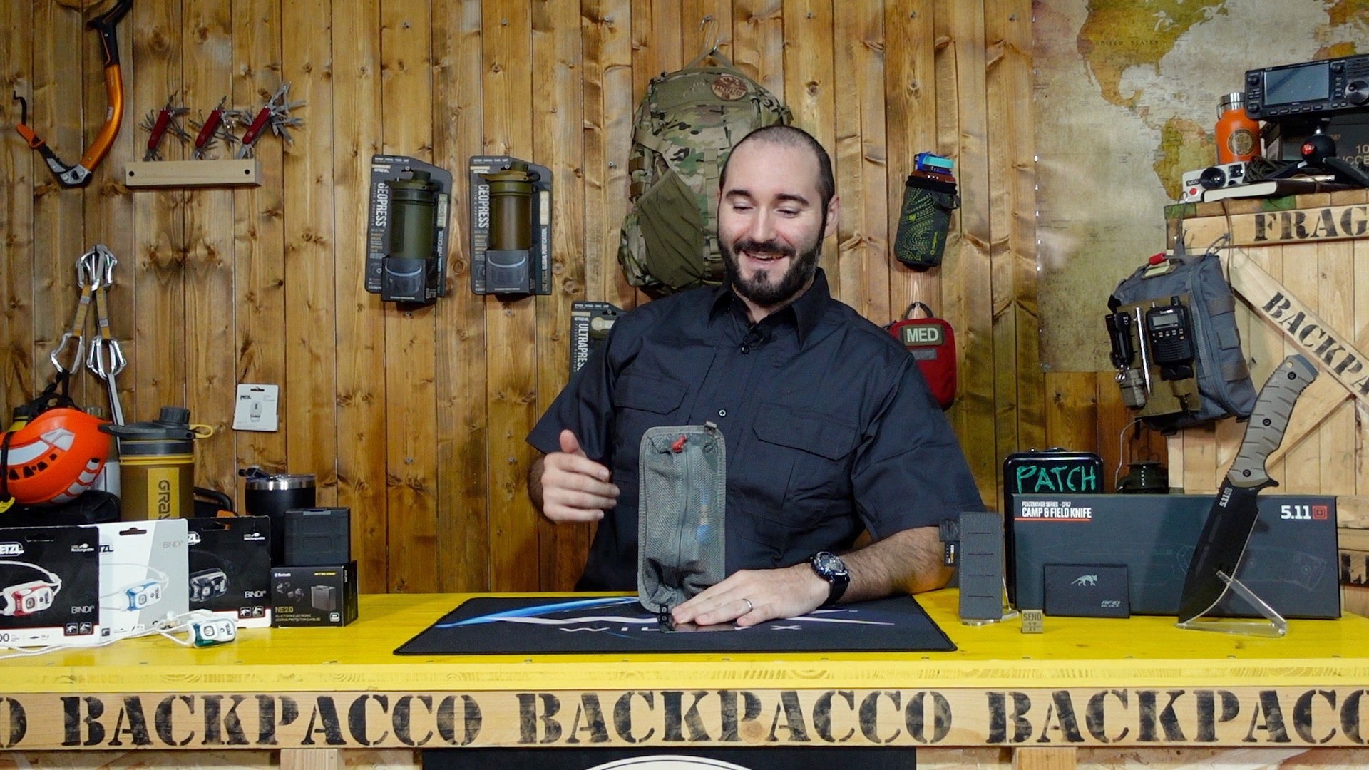 Paolo di Backpacco spiega le Pentagon trinity pouch