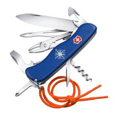 Victorinox Skipper coltellino svizzero multifunzione per la nautica completo di pinza, lama parzialmente seghettata, cavatappi, cacciavite, apriscatole e cordoncino arancione con nodo. Ideale per escursioni in barca e attività all'aperto.