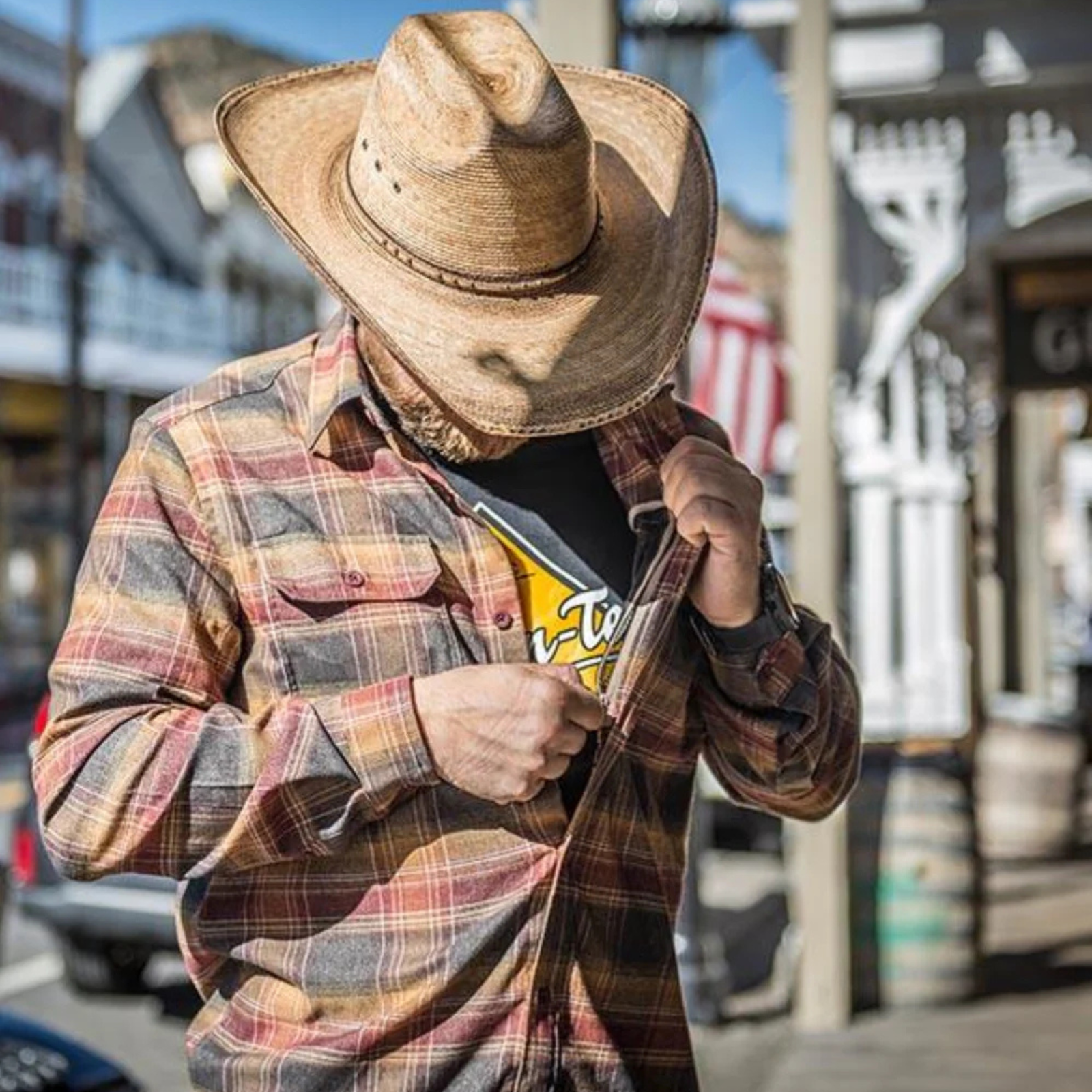 camicie disponibili su backpacco.it