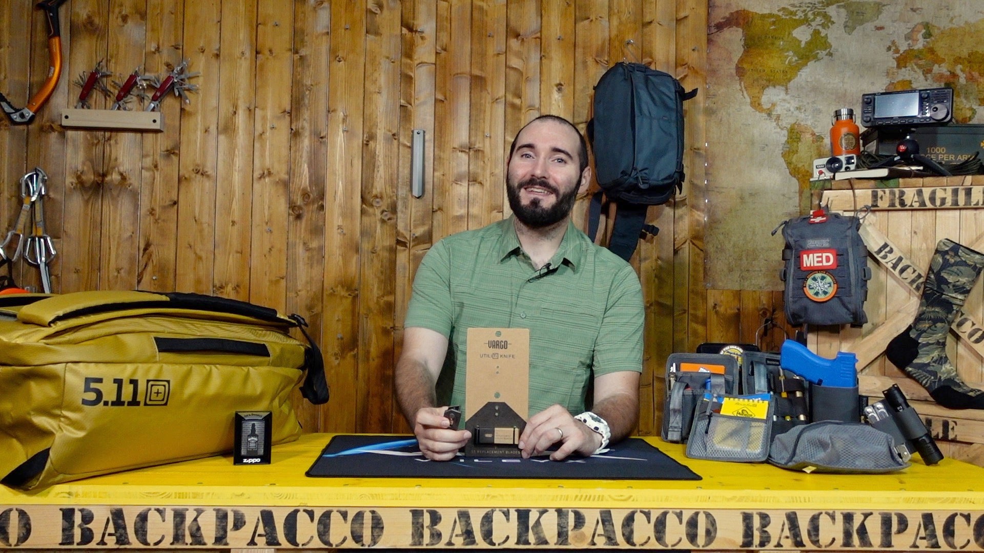 Paolo di Backpacco spiega l'utiliti knife di vargo