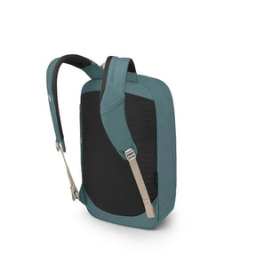 Zaino Osprey Arcane Large Day** da **21 litri, zaino urbano per laptop con design pulito, scomparto principale con cerniera e spallacci imbottiti