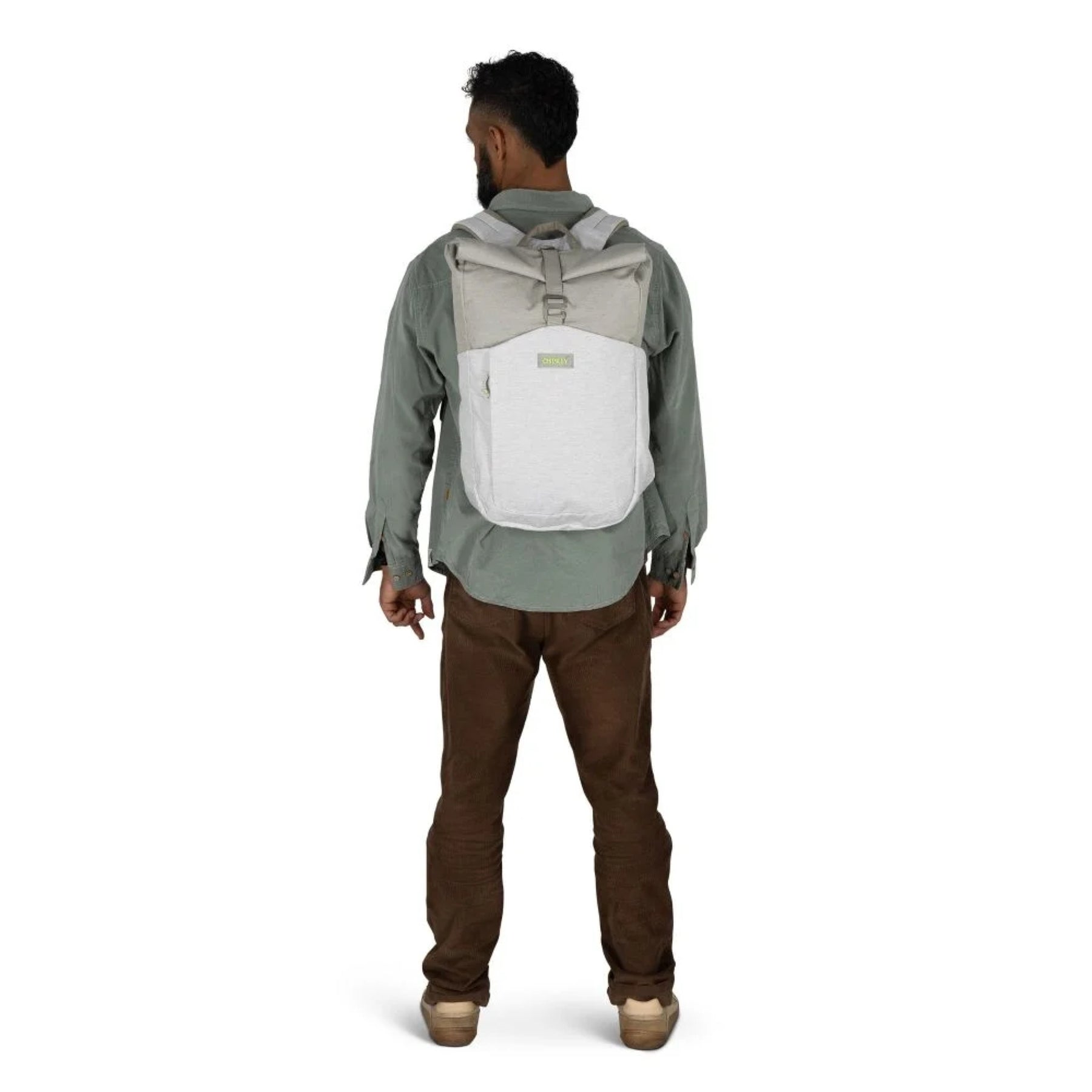 Zaino da città ecologico Osprey Arcane Earth Roll Top Pack da 24 litri, realizzato con materiali riciclati, design urbano con chiusura roll-top per laptop