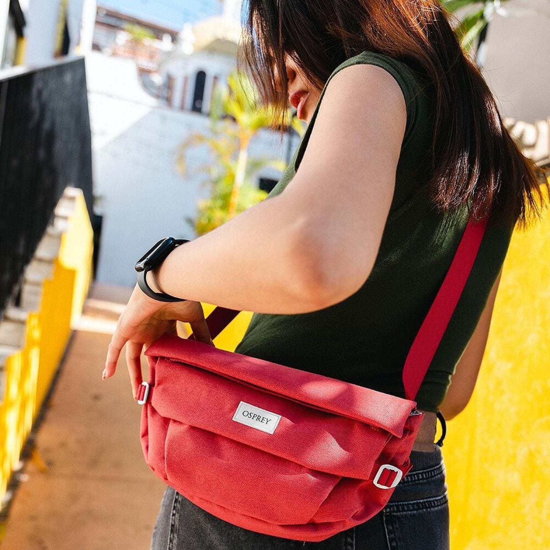 Marsupio Osprey Arcane Hip Bag da 2 litri, borsa a vita con patta magnetica e fibbie di chiusura, ideale per uso urbano e EDC